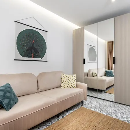 Almond Premium Poznanska Warsaw